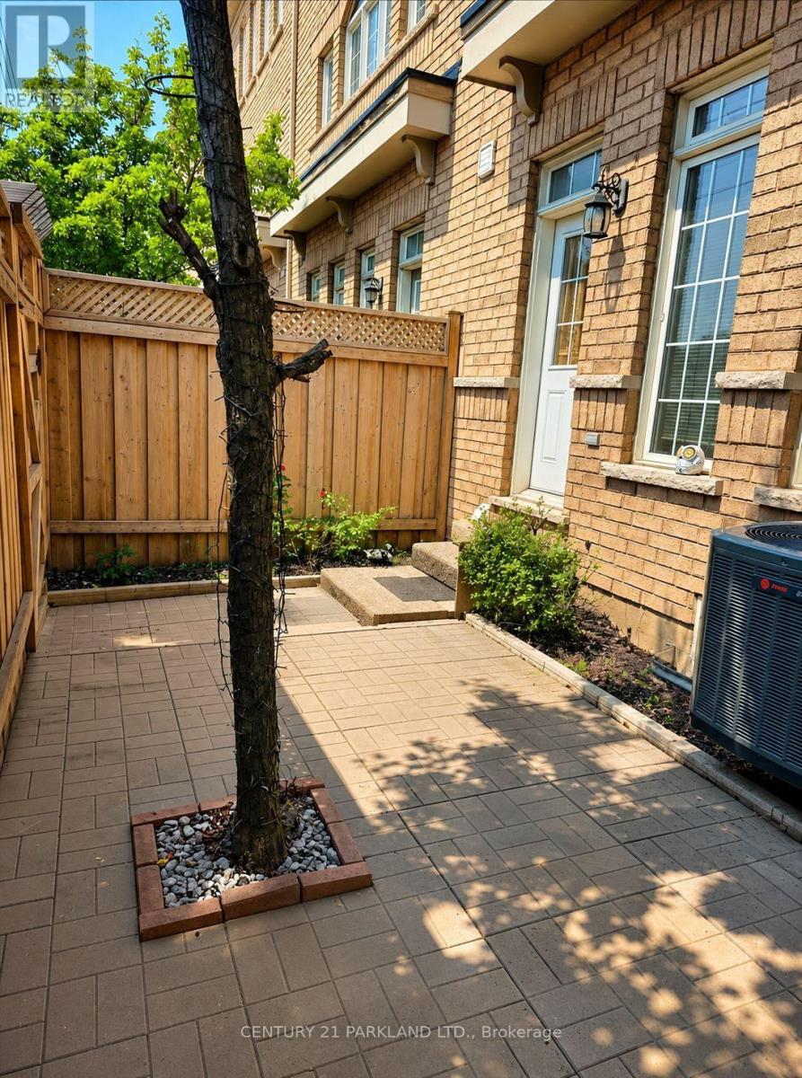 52 IGNATIUS LANE - 8