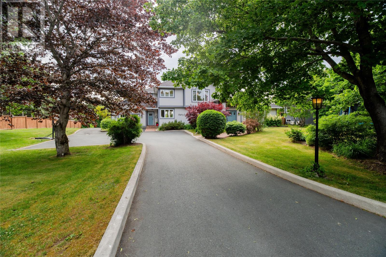 35 Cherry Lane - Image 3