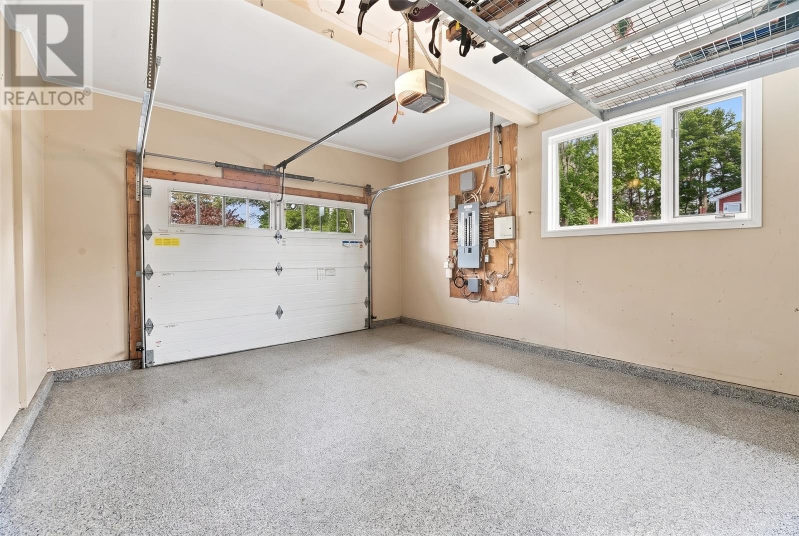 35 Cherry Lane - Image 45