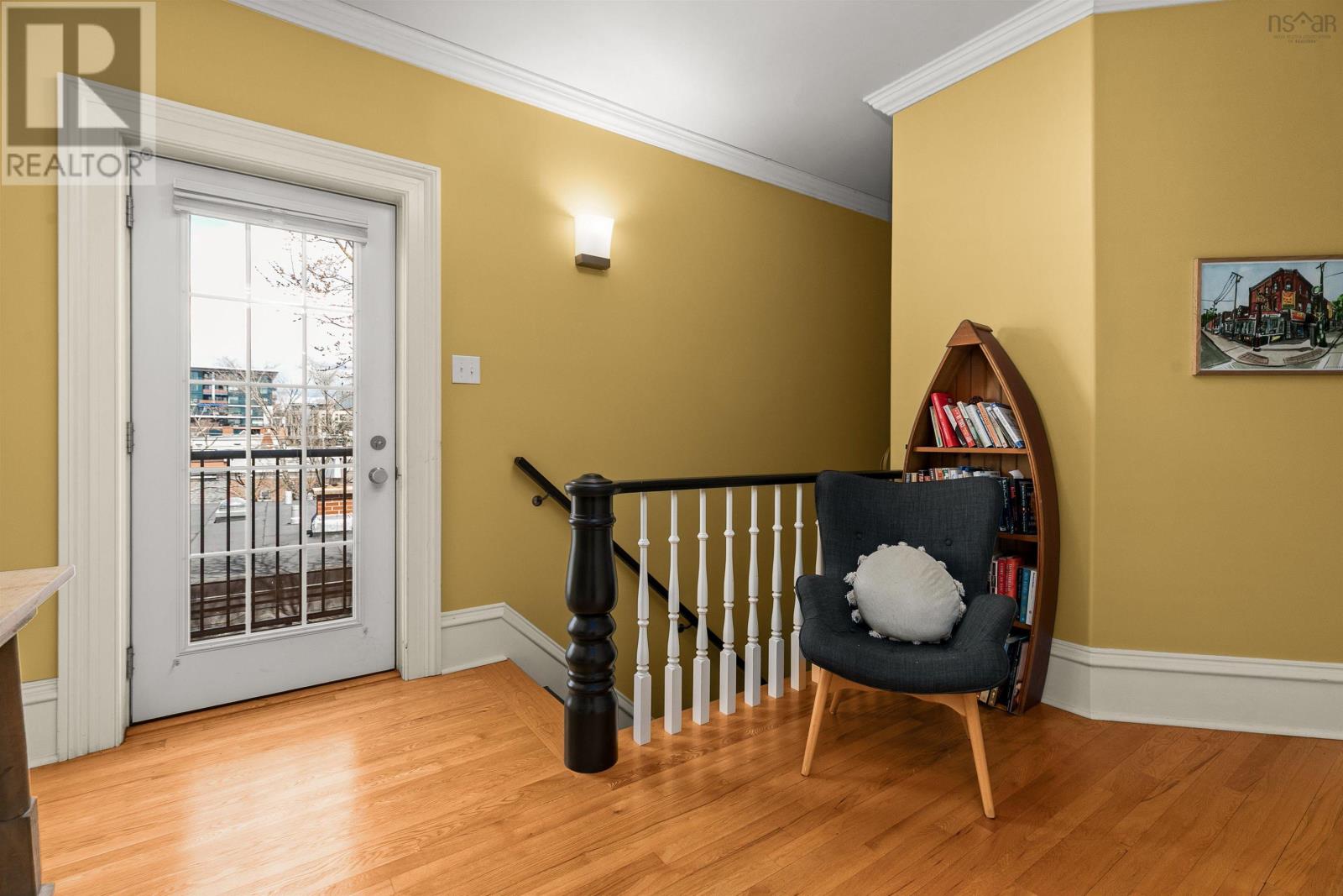 1278 Queen Street - 31