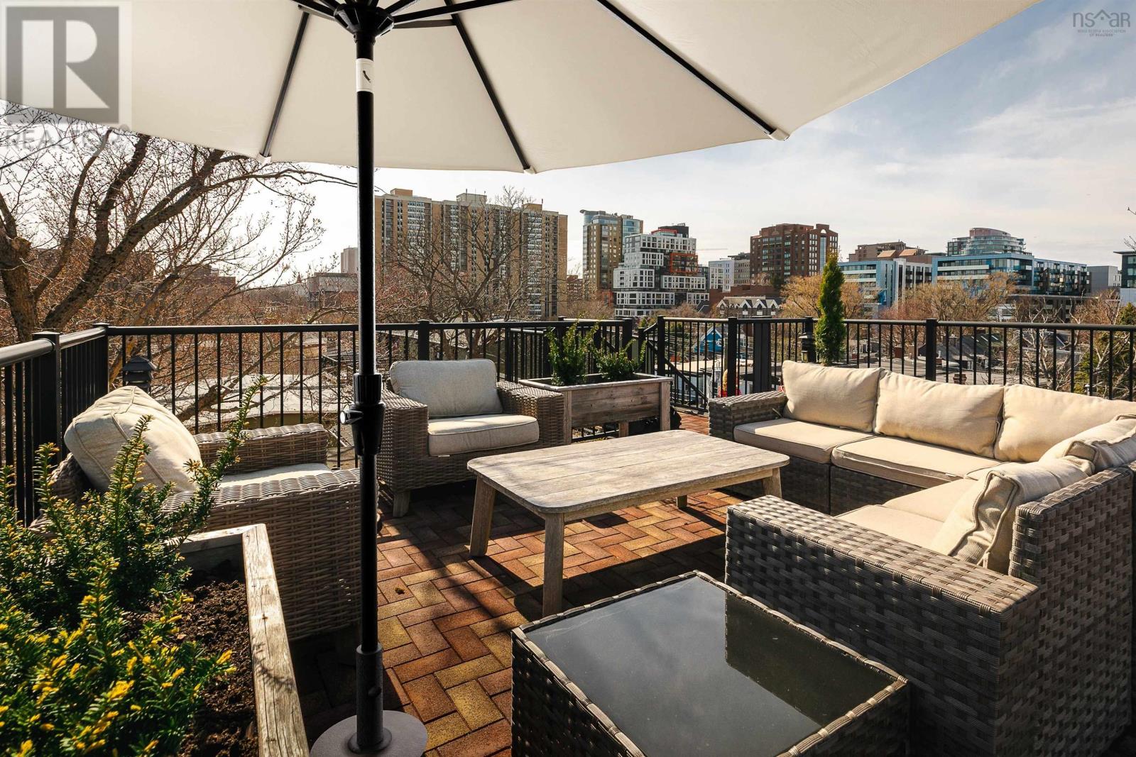 1278 Queen Street - 40