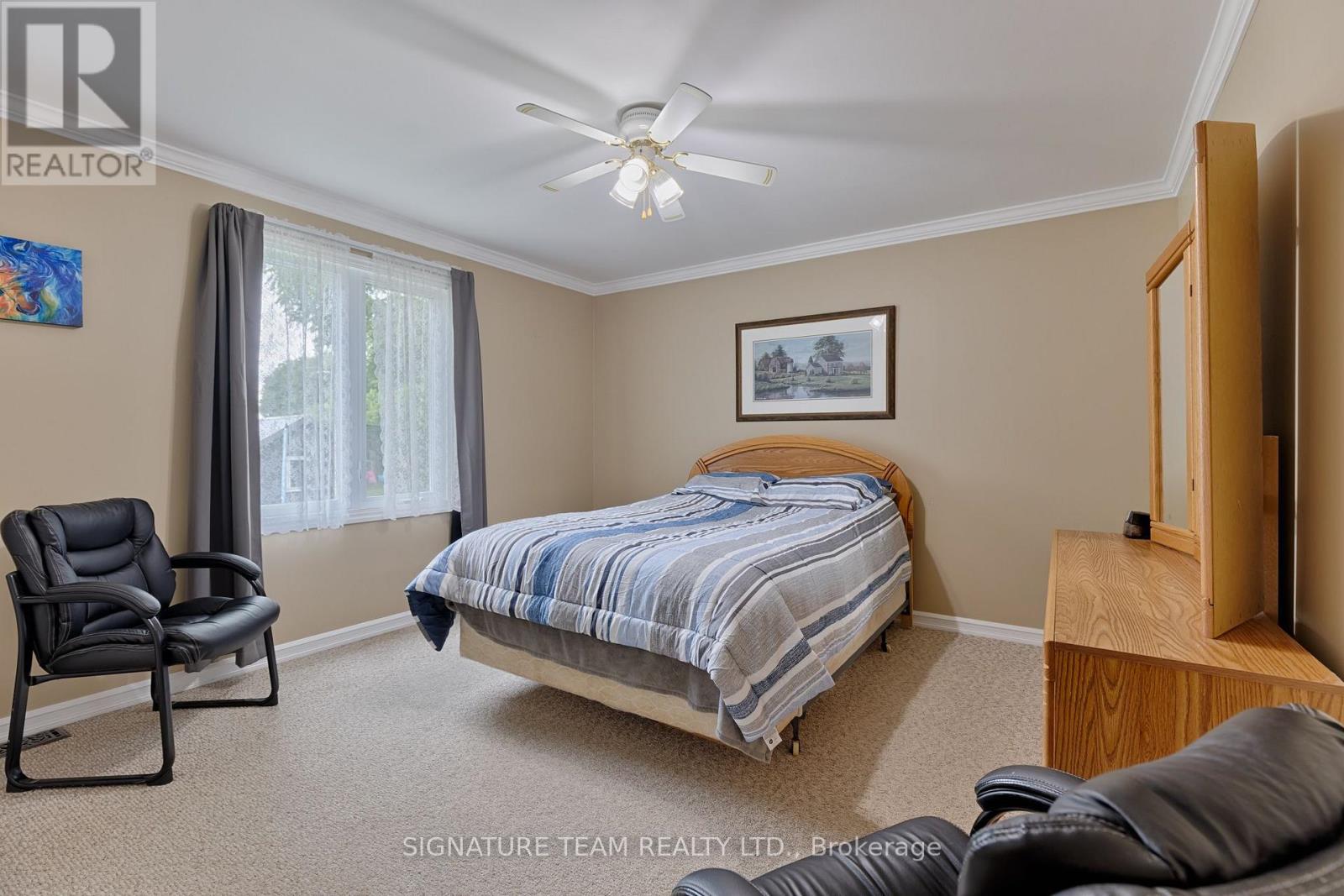 21 ELLIOTT STREET - 16