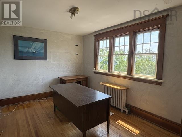 43 Grant Street - 44