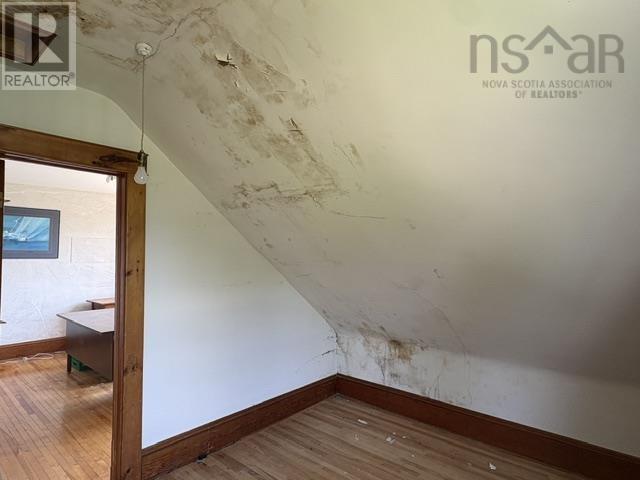 43 Grant Street - 46