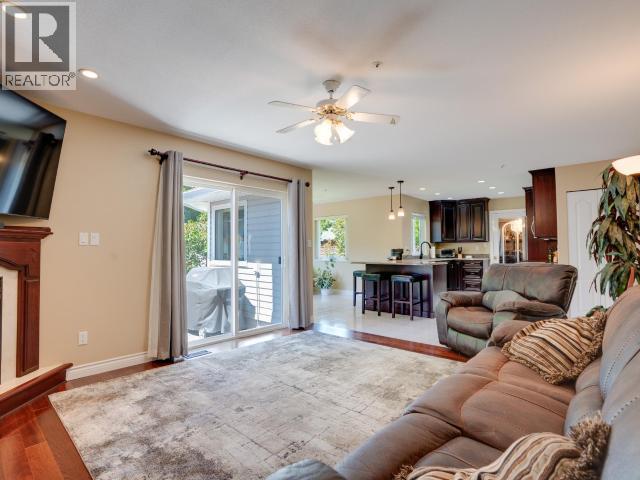 3419 ONTARIO AVE - 13