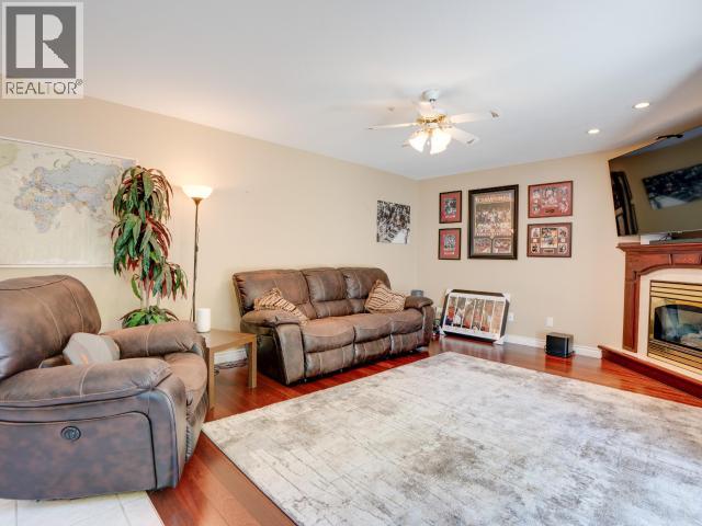3419 ONTARIO AVE - 12