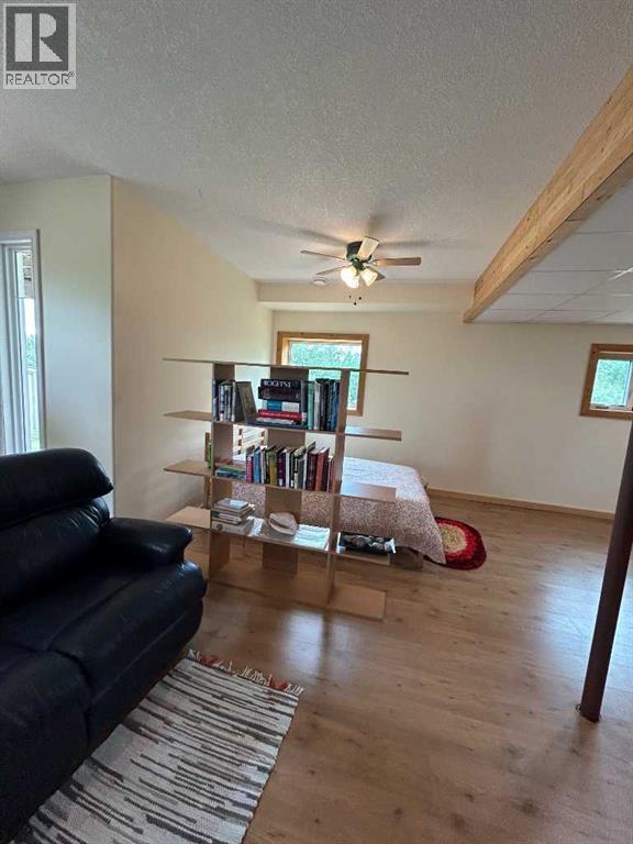 49 Grandview Crescent - 31