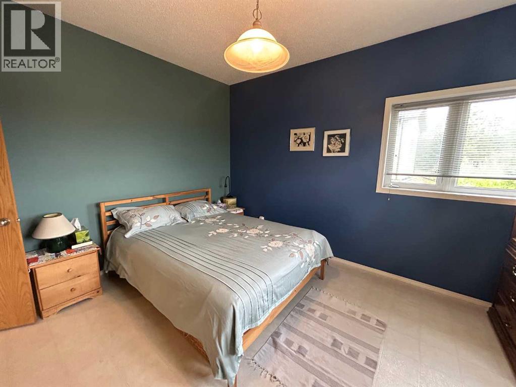 49 Grandview Crescent - 19