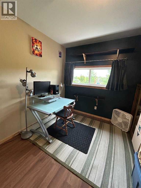 49 Grandview Crescent - 32