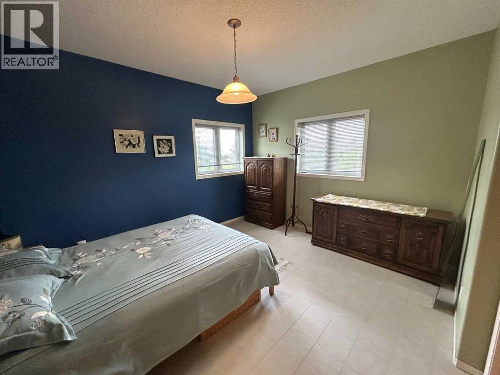 49 Grandview Crescent - 18
