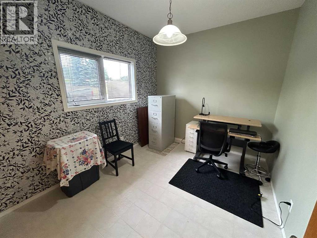 49 Grandview Crescent - 22