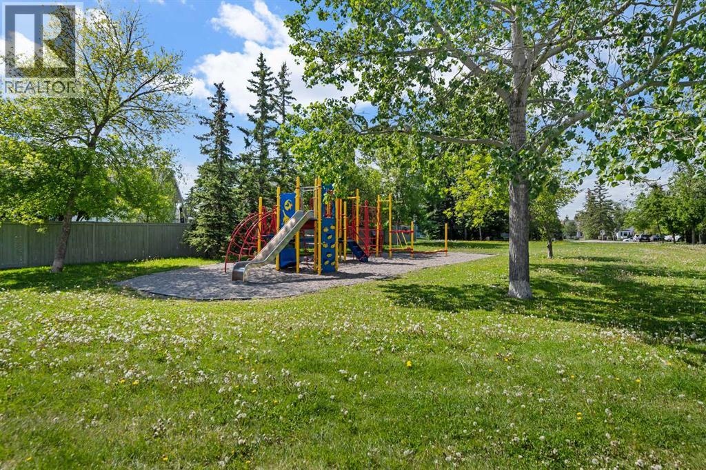 95 Hawkstone Close NW - 45