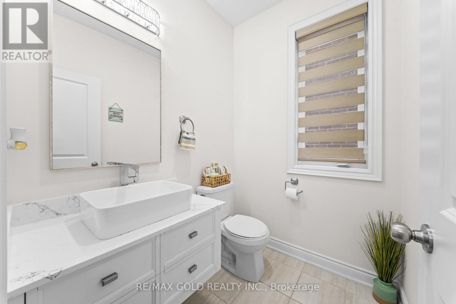58 STILTON AVENUE - 14