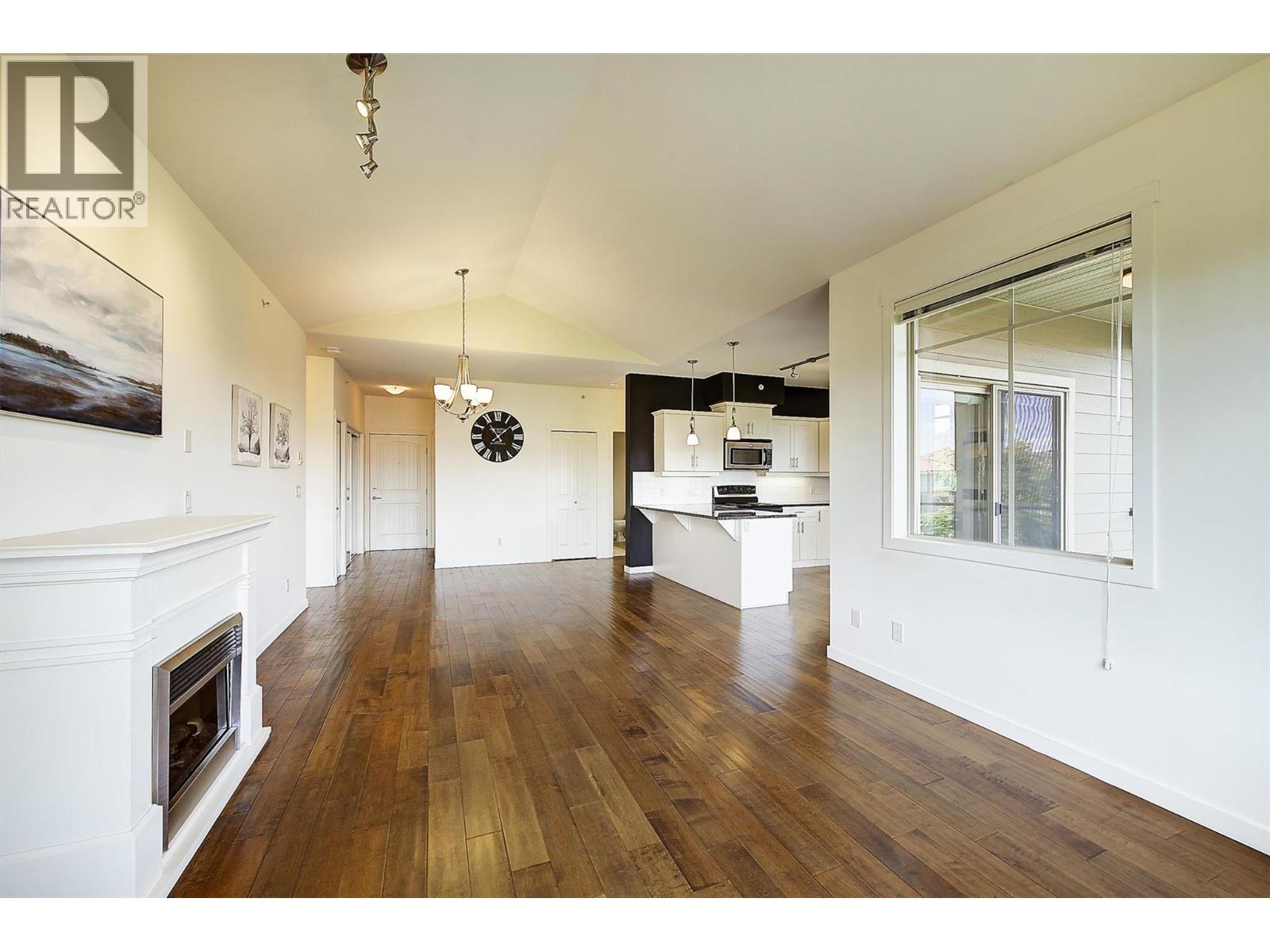 #411 3735 Casorso Road - 13