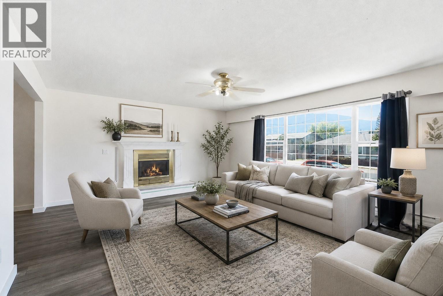 2337 Coutlee Avenue - 3