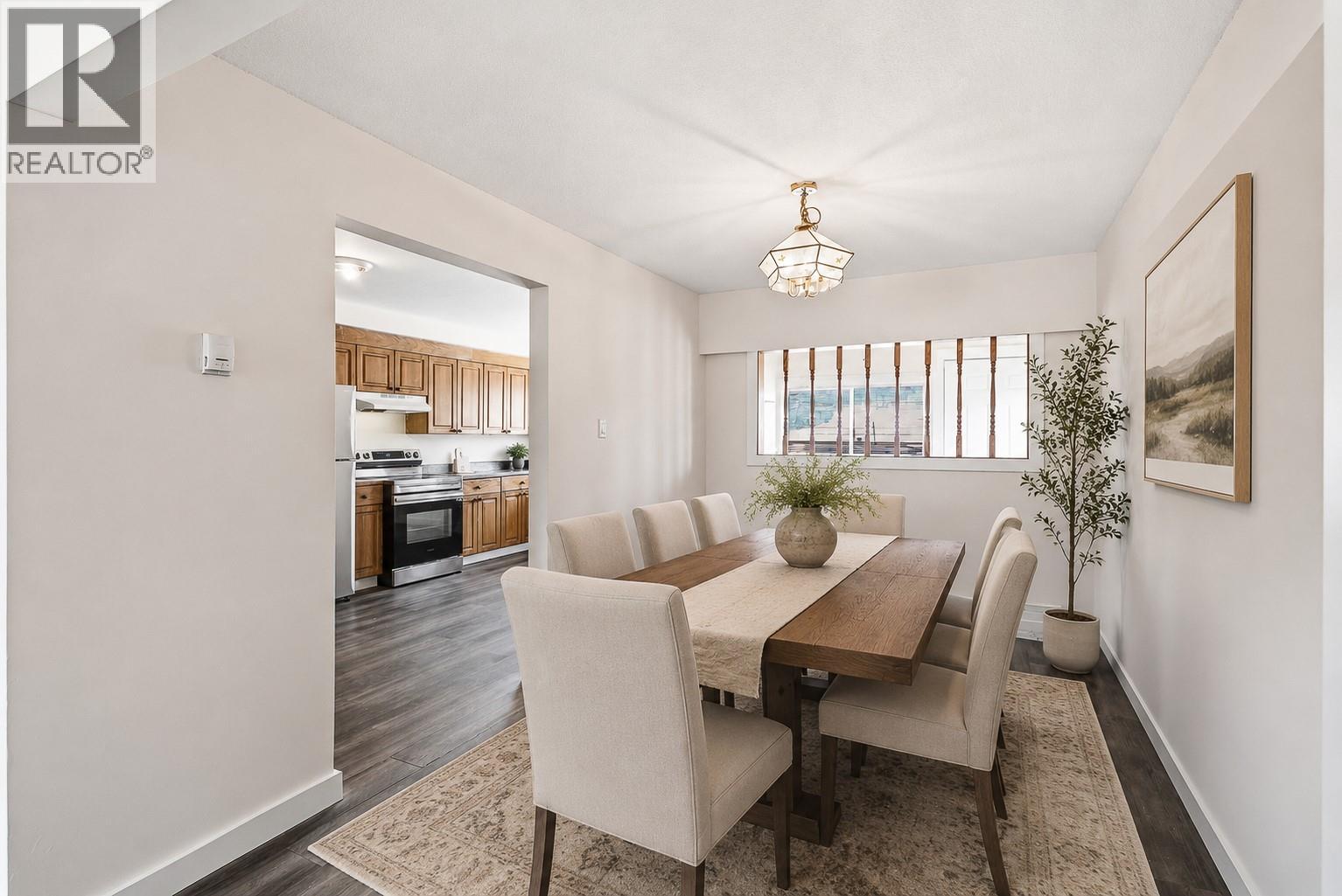 2337 Coutlee Avenue - 5