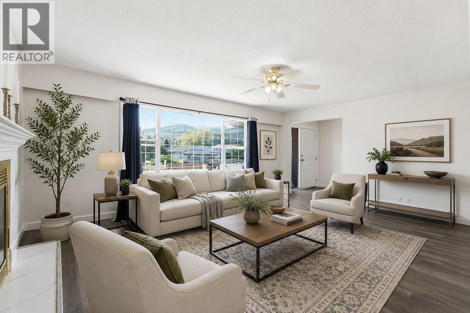 2337 Coutlee Avenue - 4