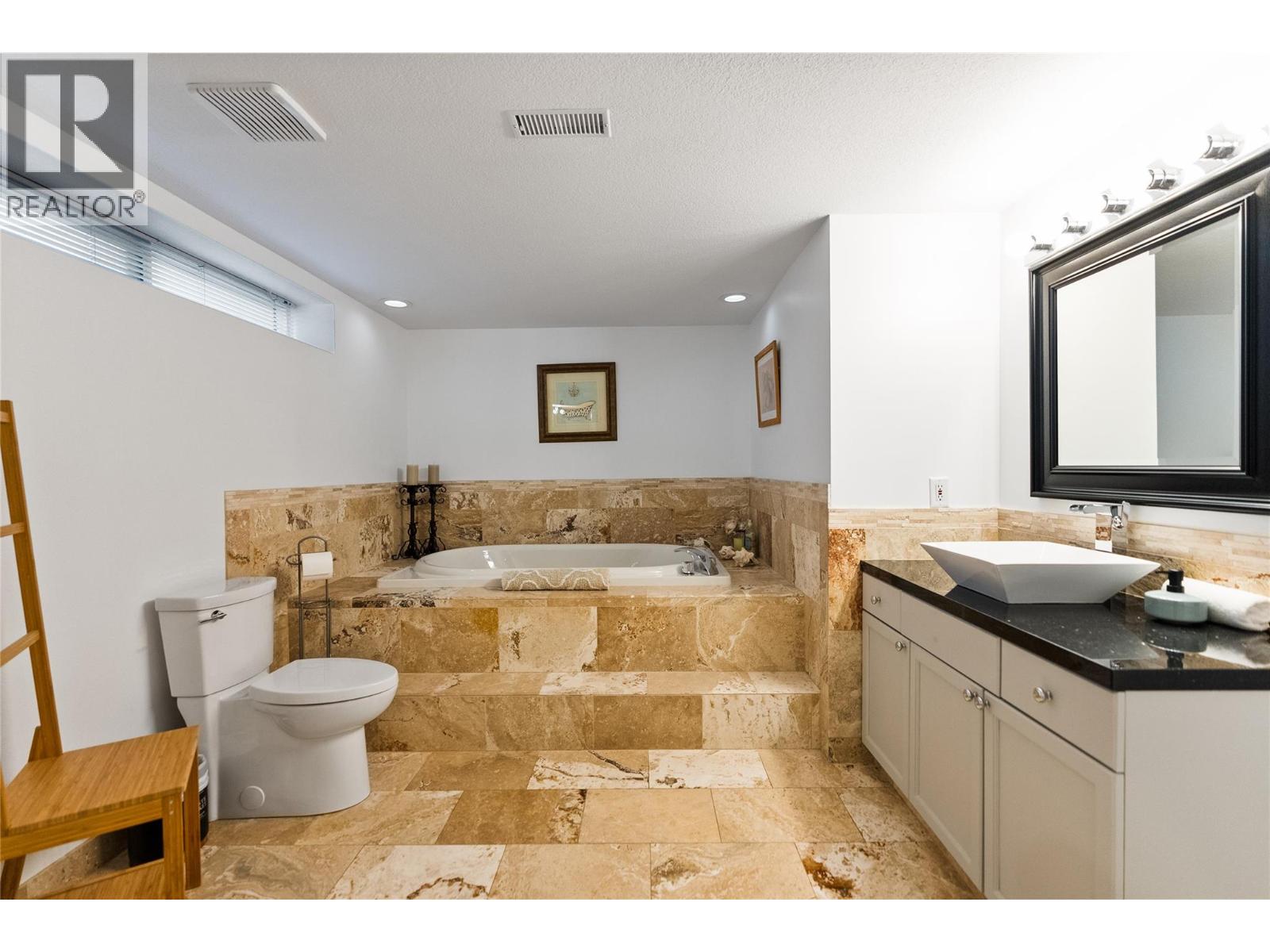 4471 Nottingham Road - 38