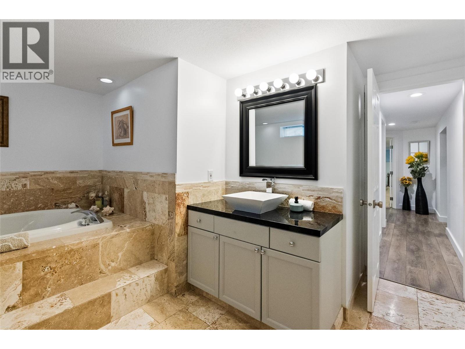 4471 Nottingham Road - 39