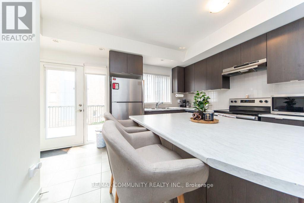 #103 1525 KINGSTON ROAD - 14