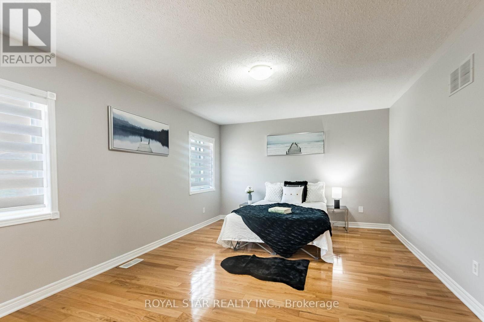 55 NEWARK WAY - 25