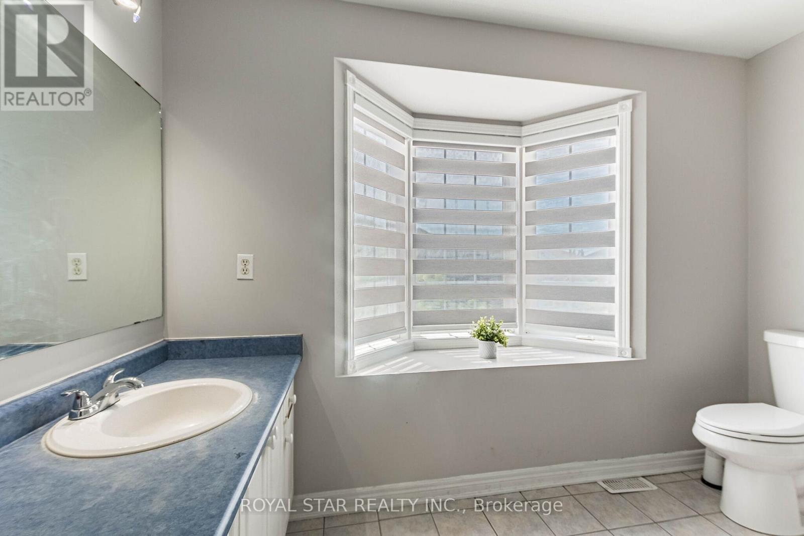 55 NEWARK WAY - 39