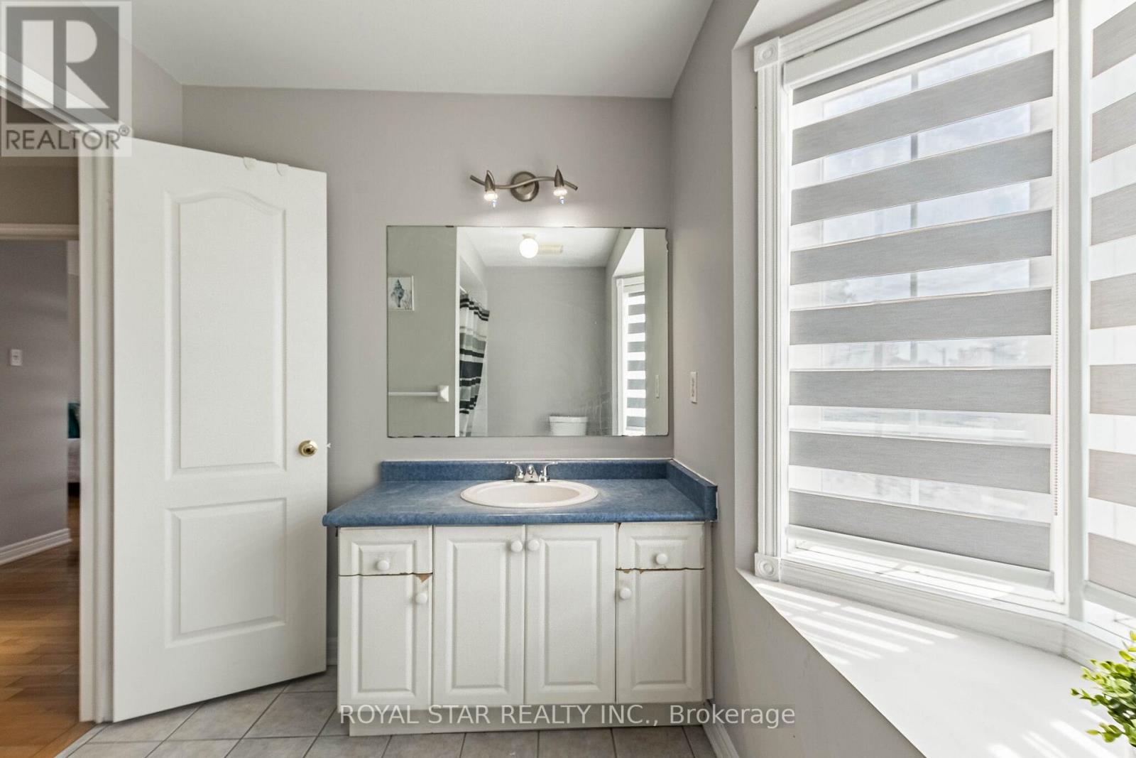 55 NEWARK WAY - 41