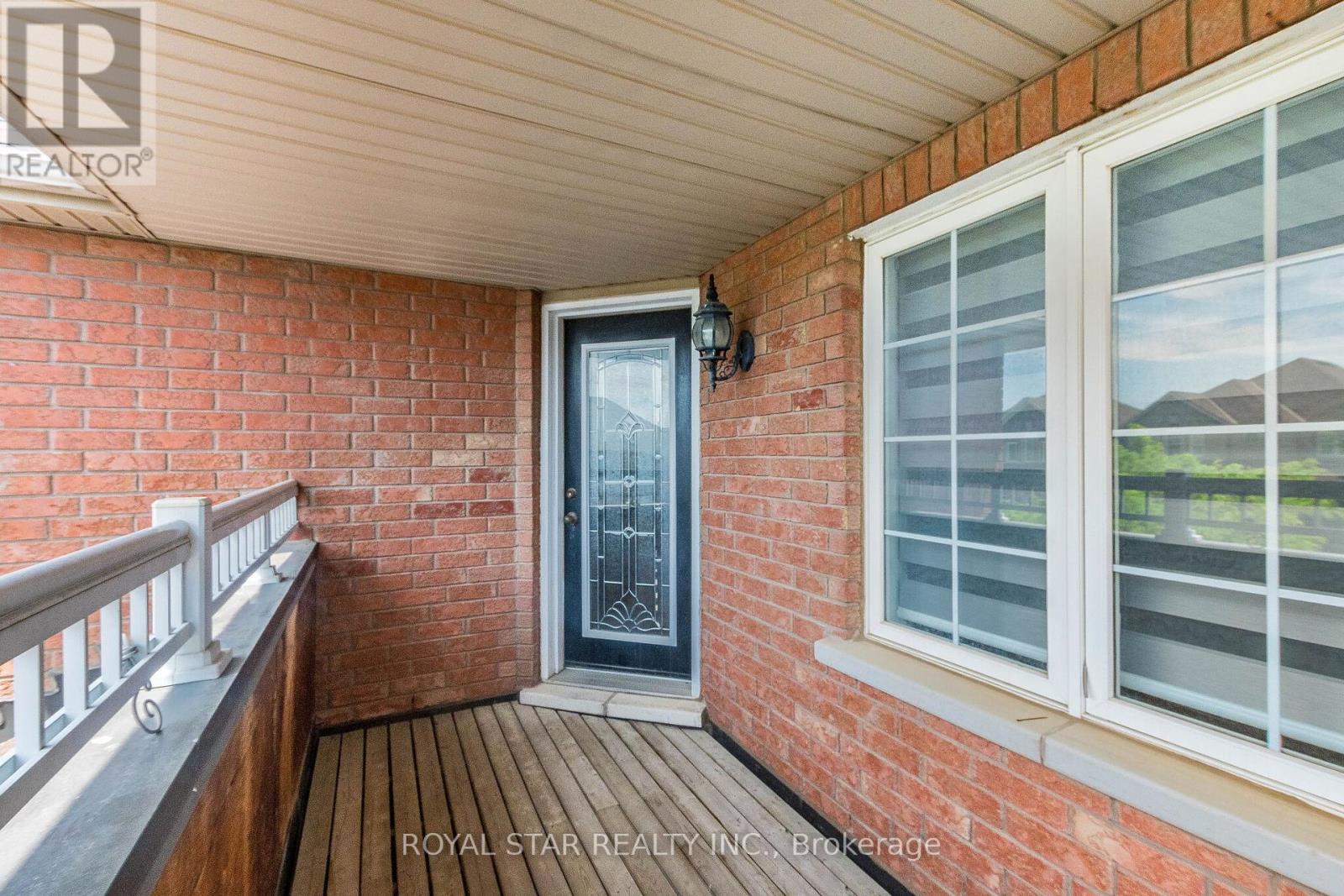 55 NEWARK WAY - 44