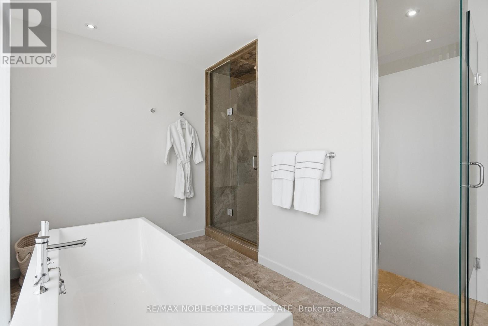 4780 ESCARPMENT SIDE ROAD - 27