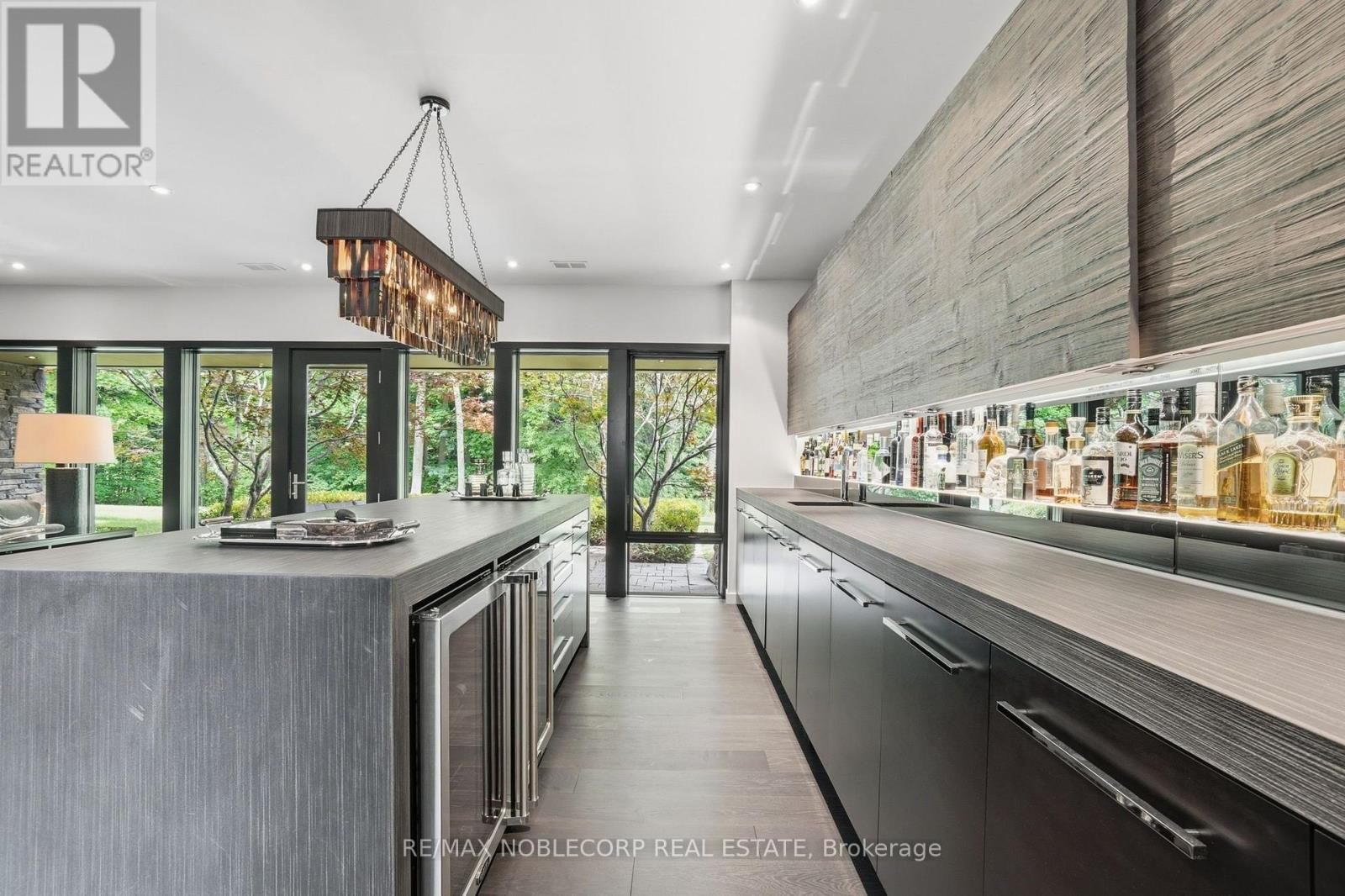 4780 ESCARPMENT SIDE ROAD - 34