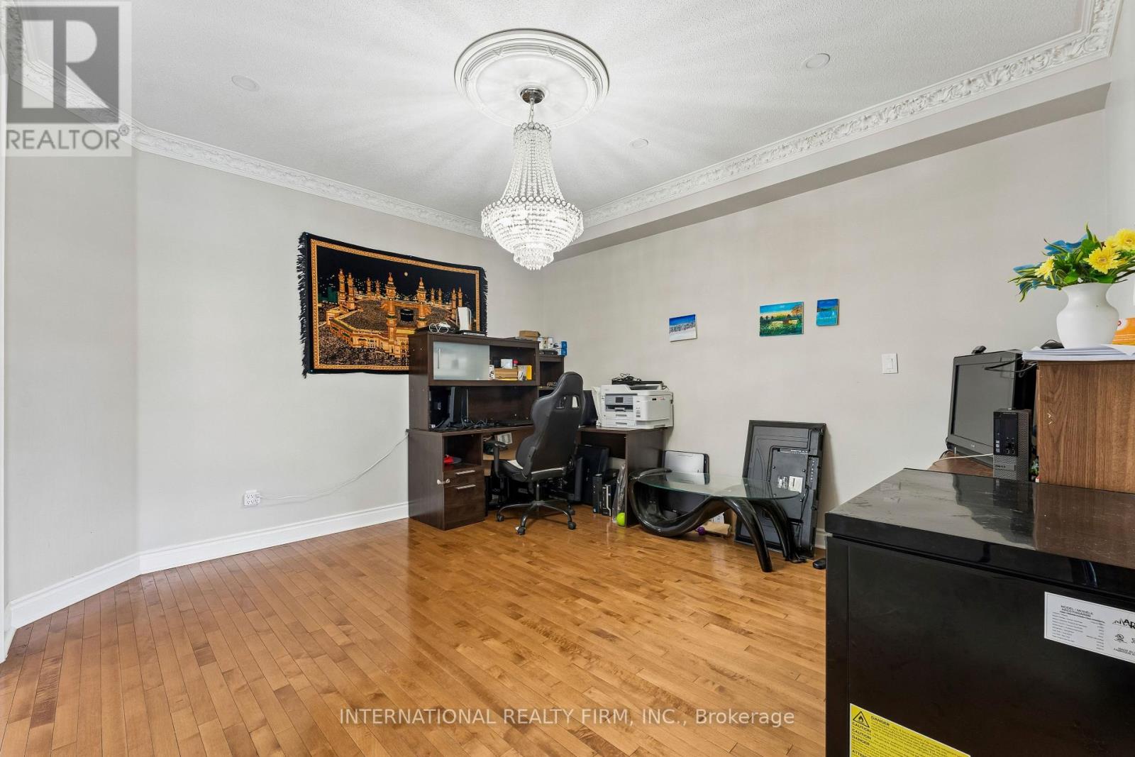 8 REDWILLOW ROAD - 15