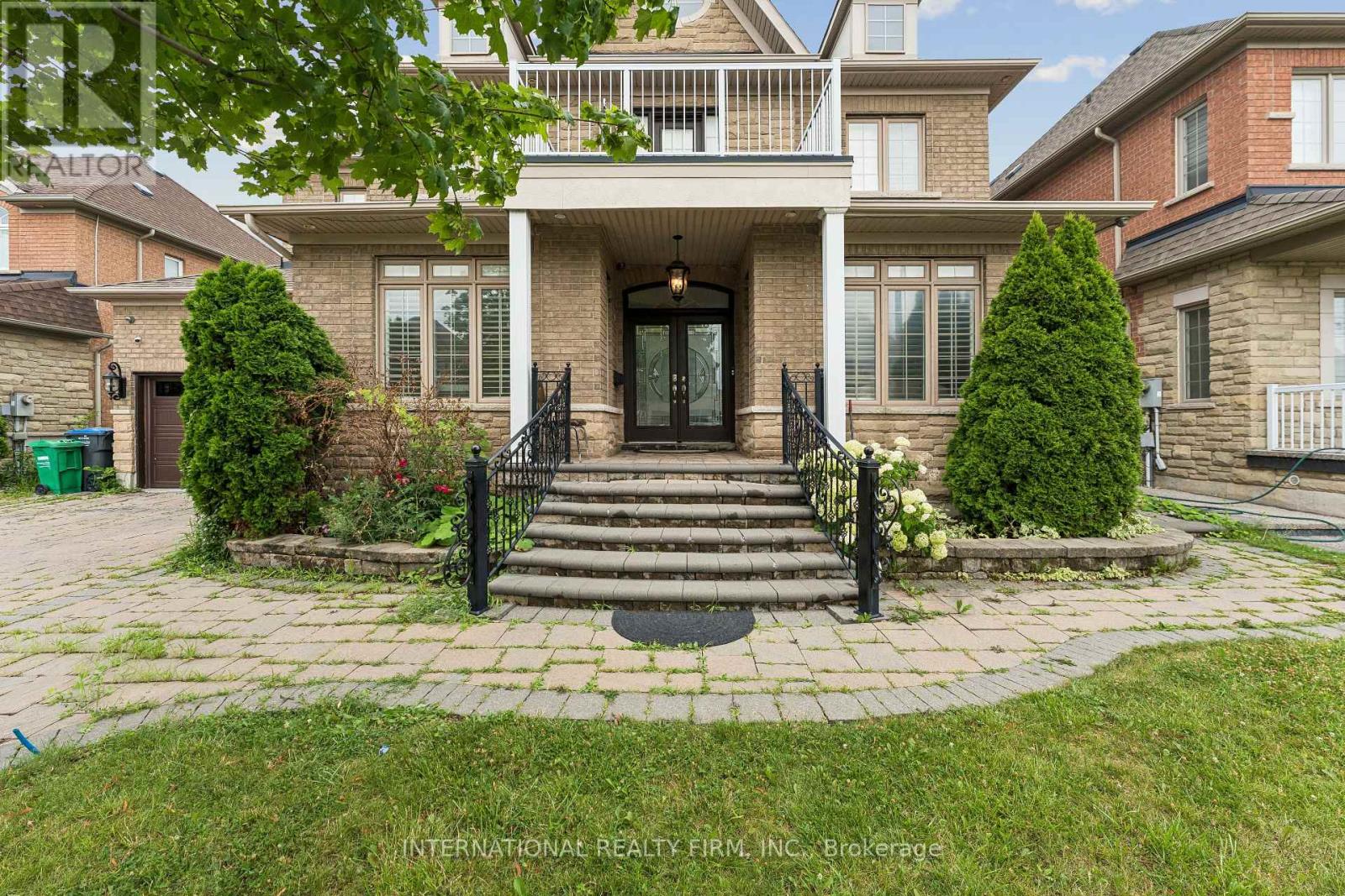 8 REDWILLOW ROAD - 3