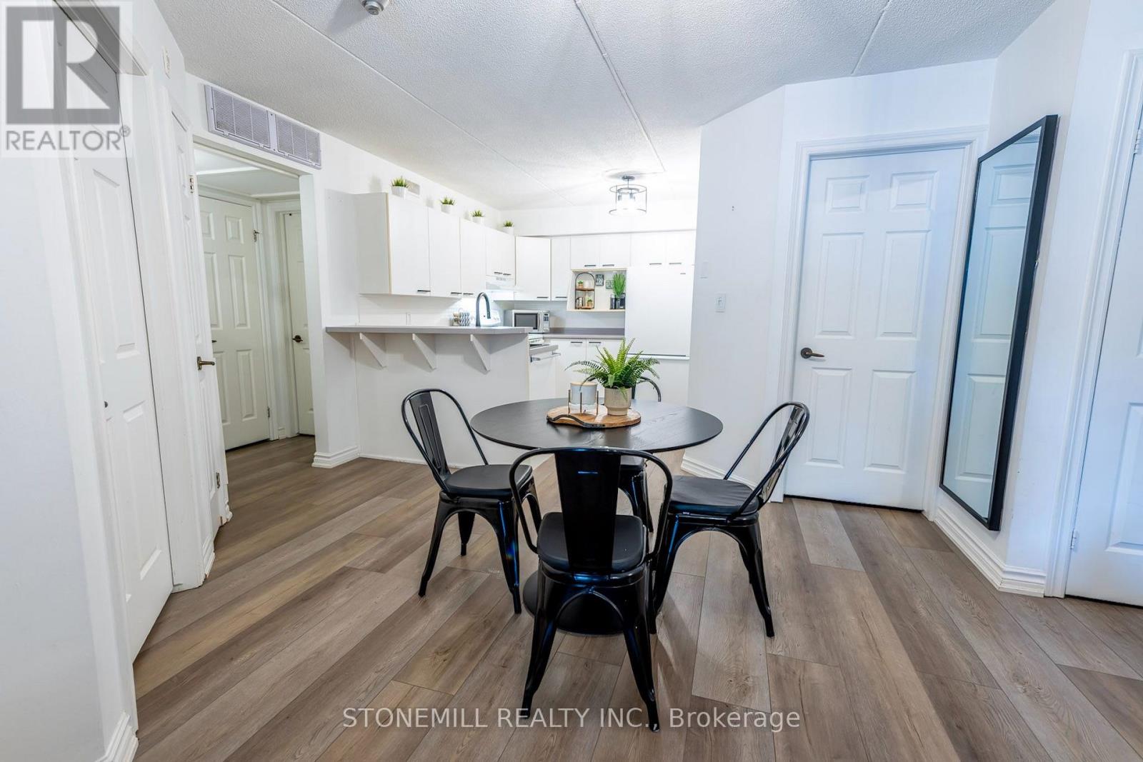 ##118 2030 CLEAVER AVENUE - 1