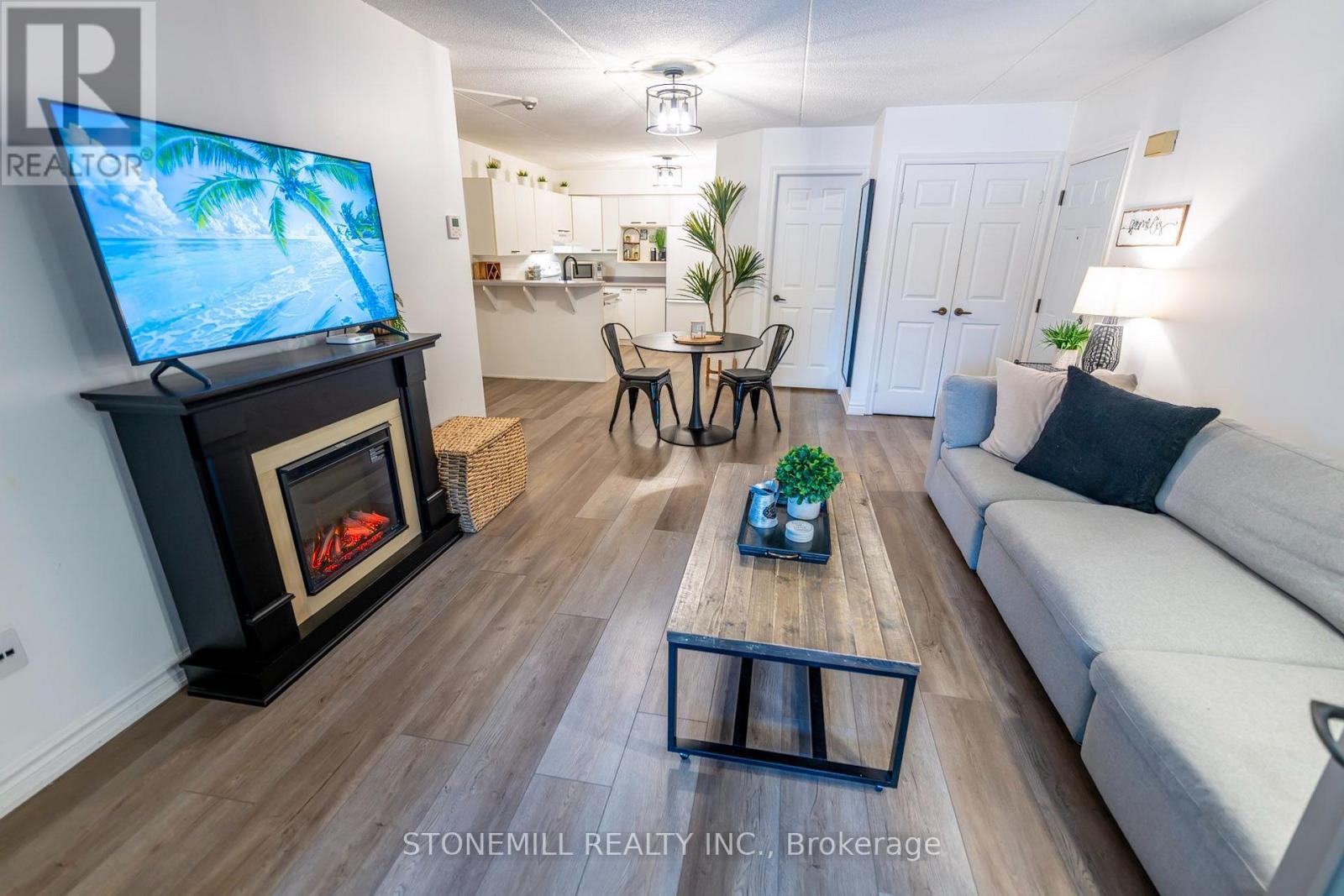 ##118 2030 CLEAVER AVENUE - Image 10