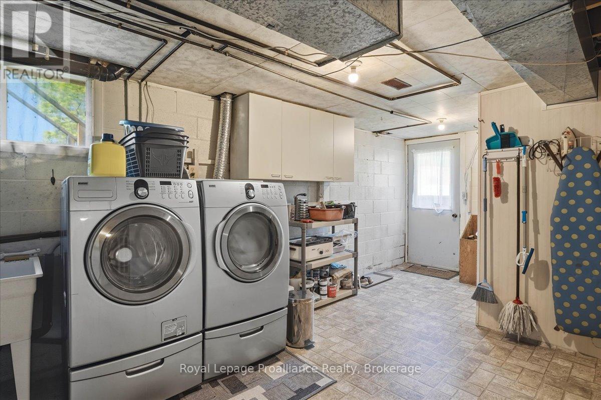 205 BETHEL ROAD - 24