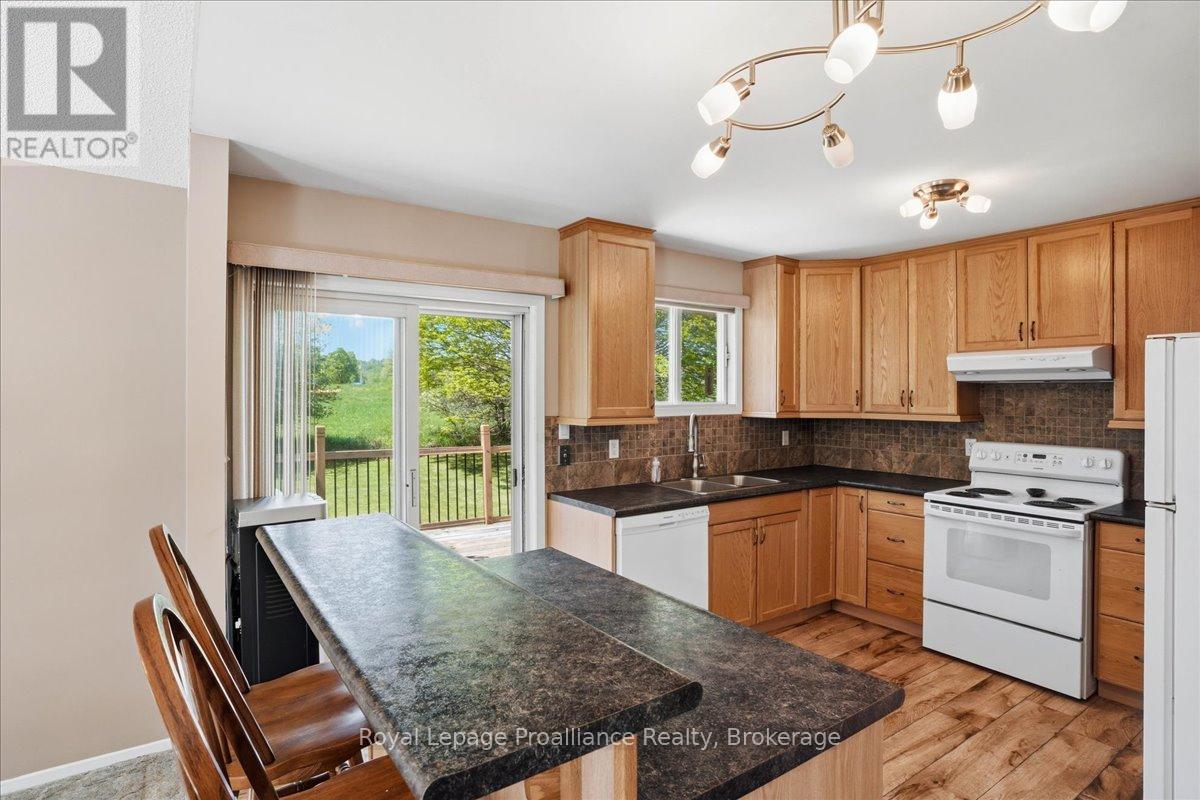 205 BETHEL ROAD - 6