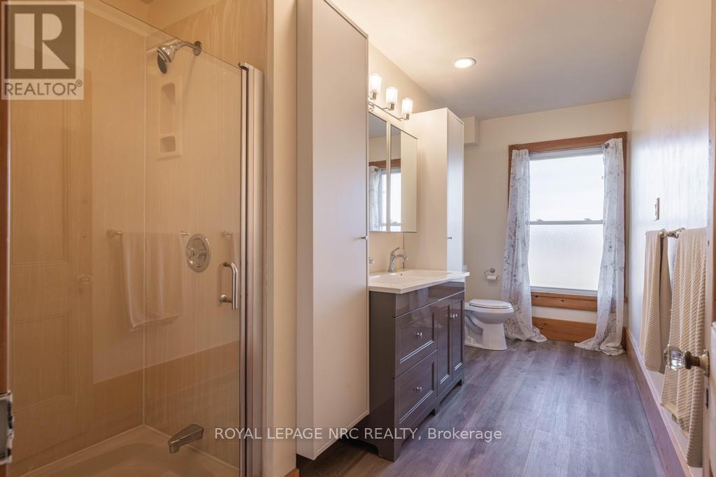 245 NIVEN ROAD - 28