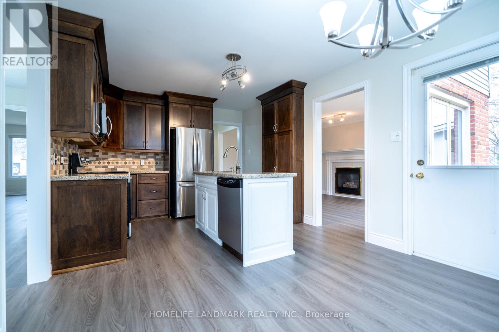 134 MORAINE COURT - 10
