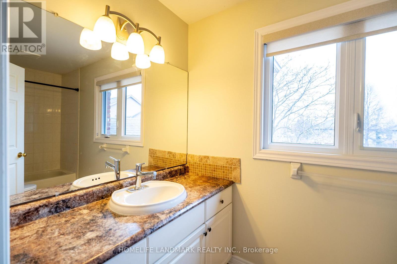 134 MORAINE COURT - 19