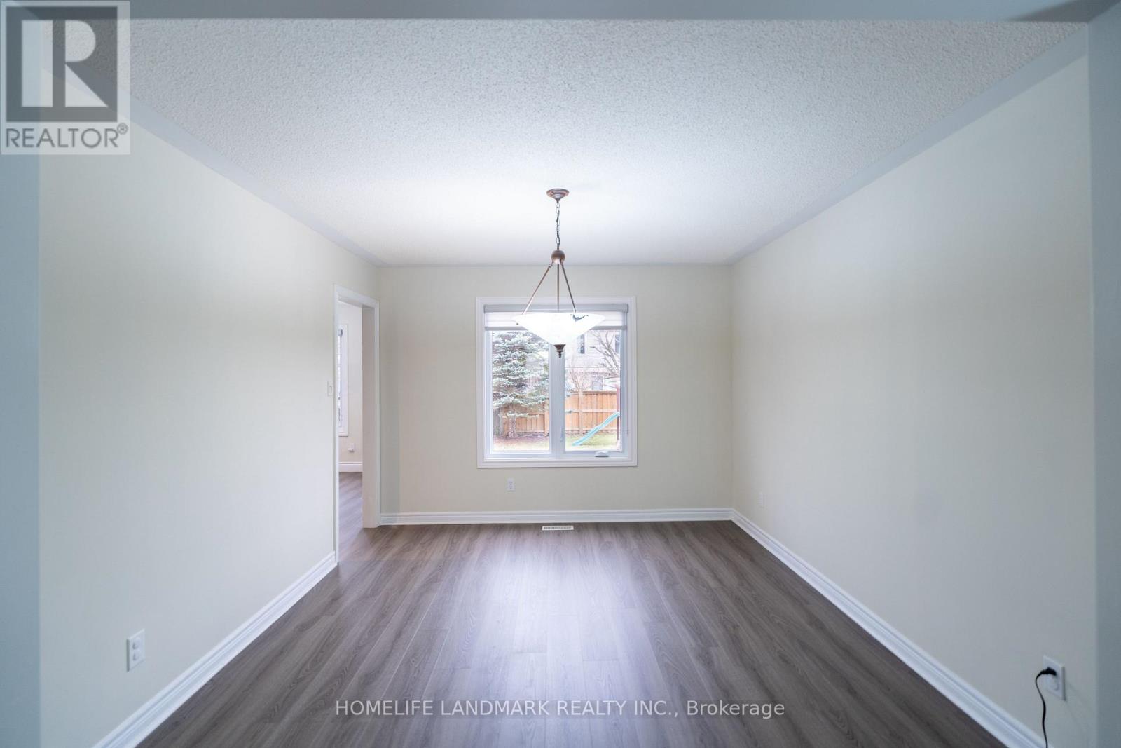 134 MORAINE COURT - 5