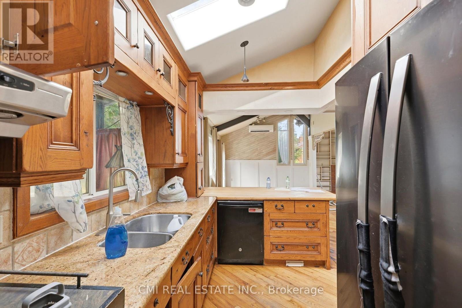 8 JAKEMAN STREET - 10