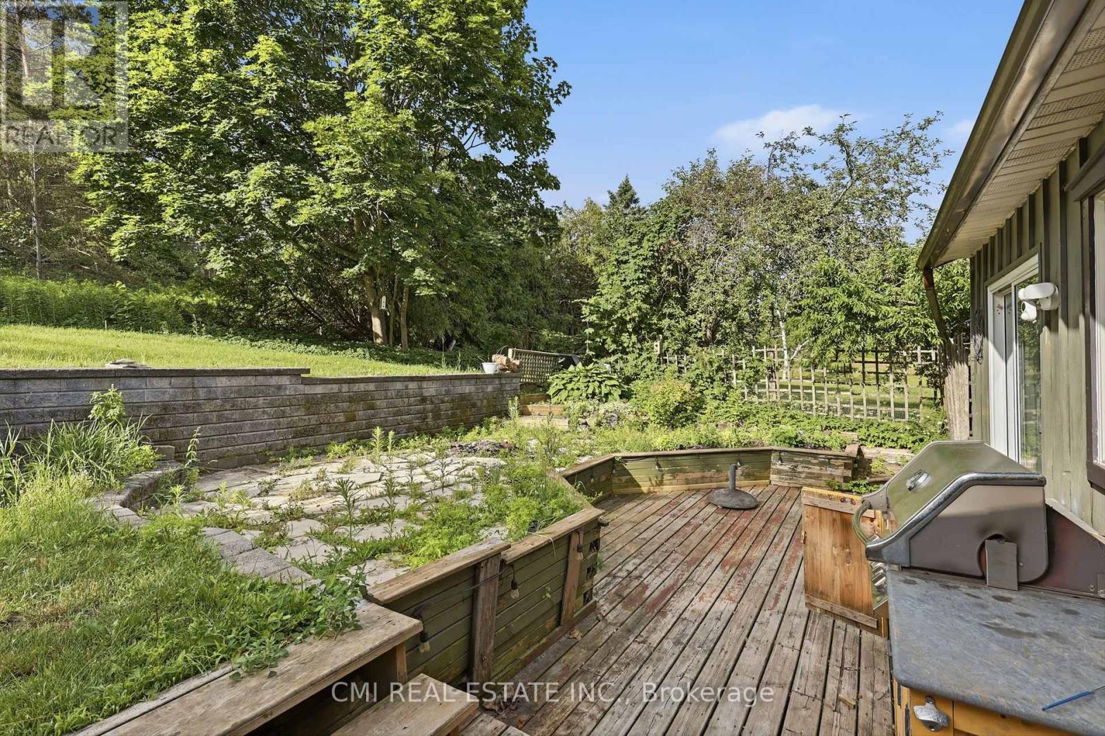 8 JAKEMAN STREET - 37