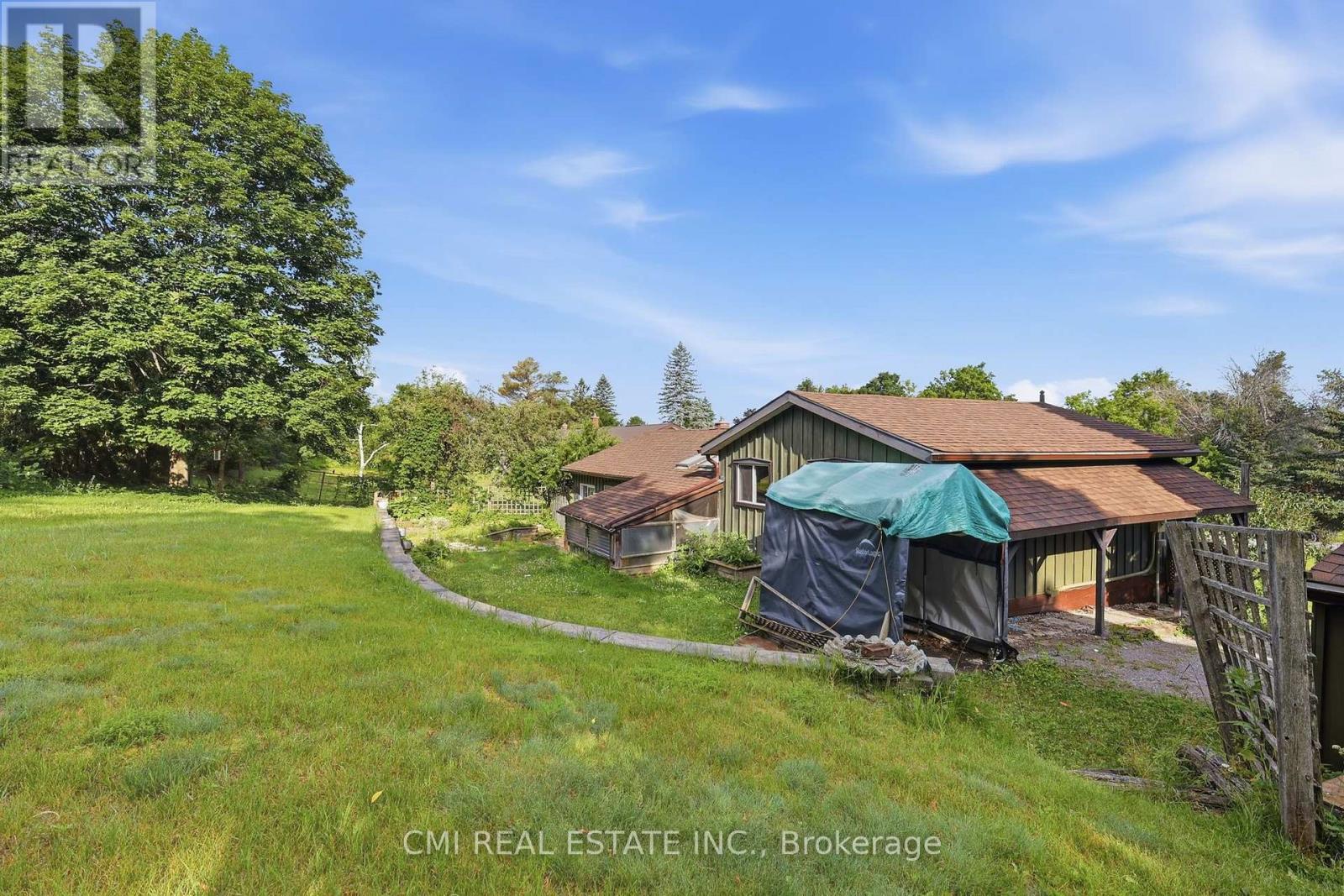 8 JAKEMAN STREET - 38