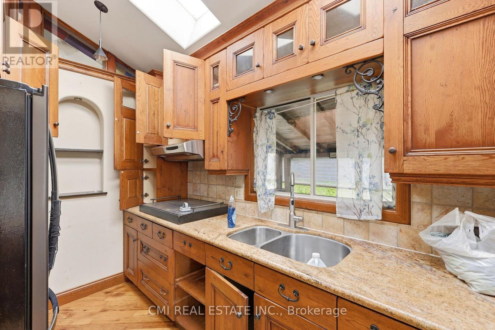 8 JAKEMAN STREET - Image 9