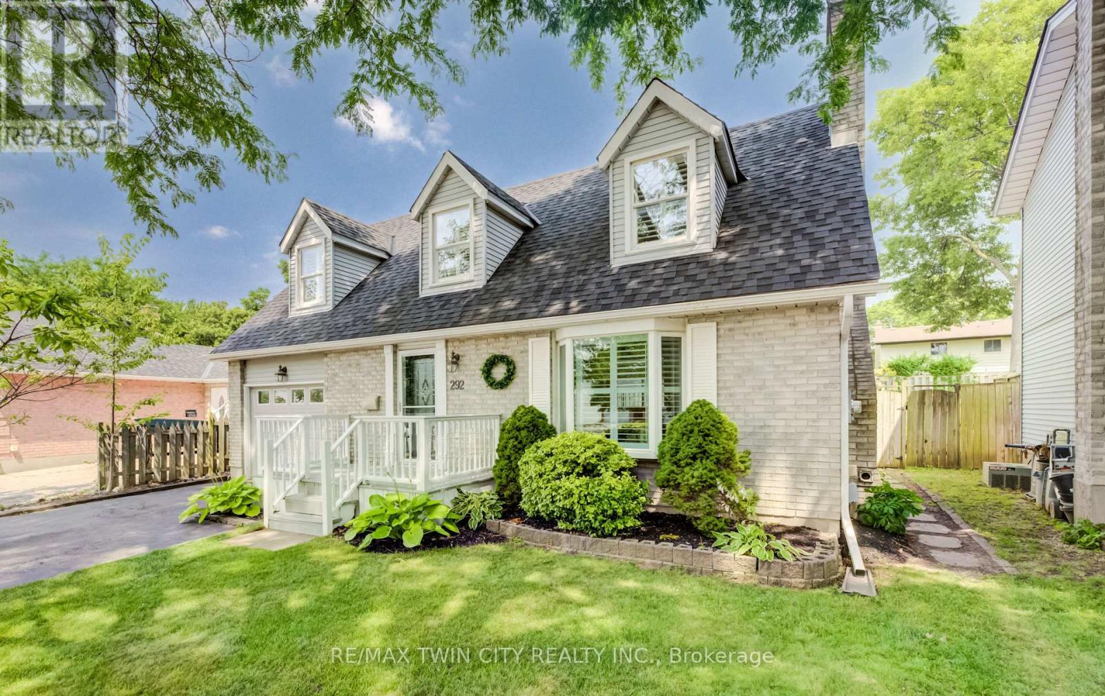 292 GRAND RIDGE DRIVE - 1
