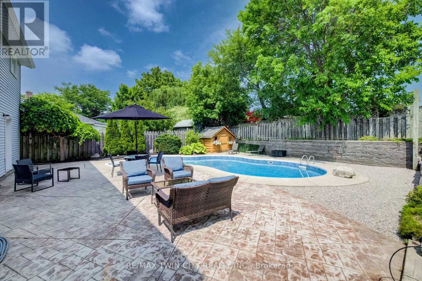 292 GRAND RIDGE DRIVE - 26