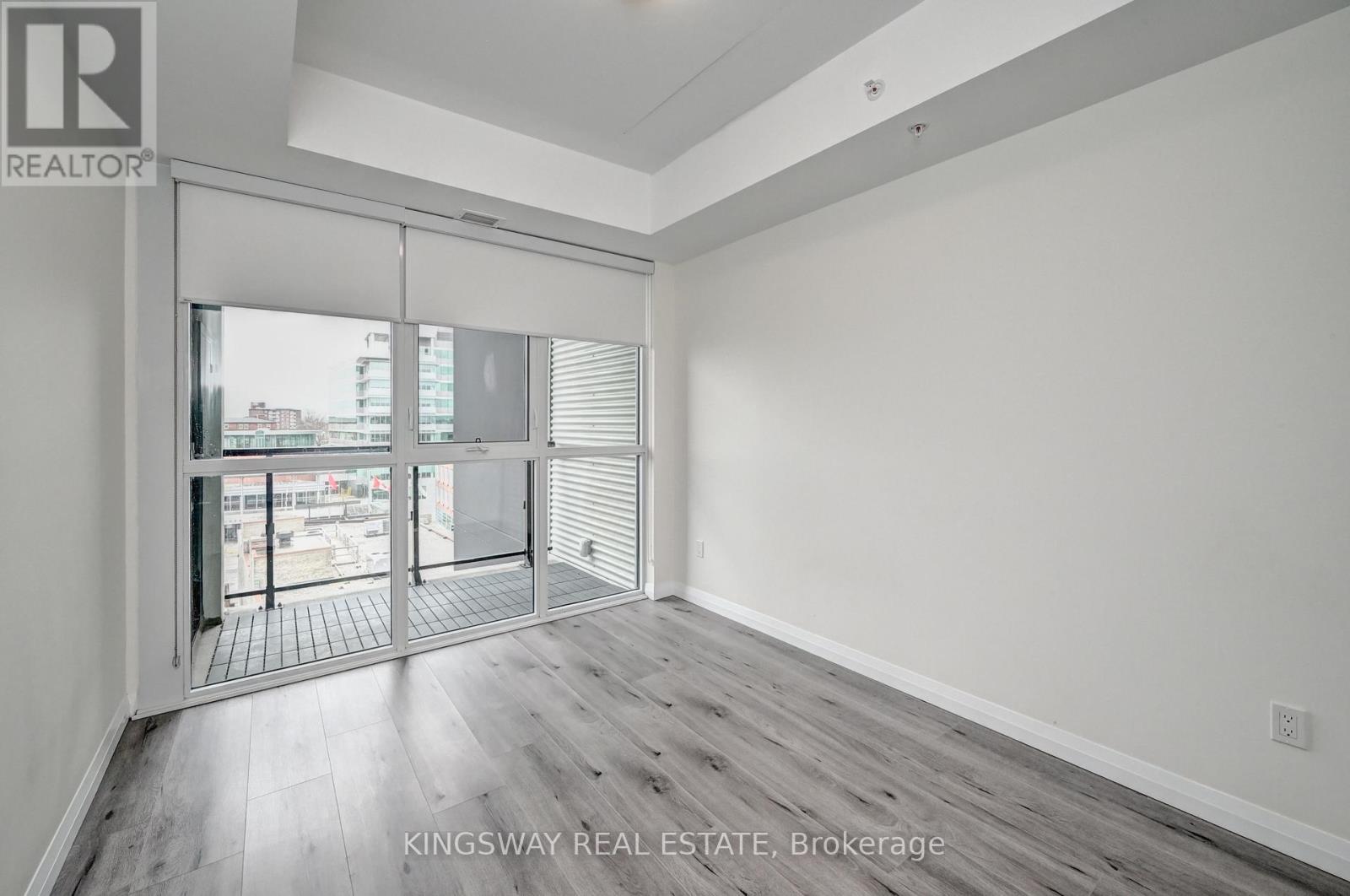 #801 60 CHARLES STREET W - 20