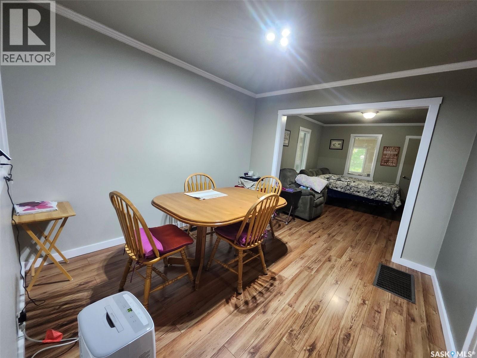 211 Banner STREET - 5