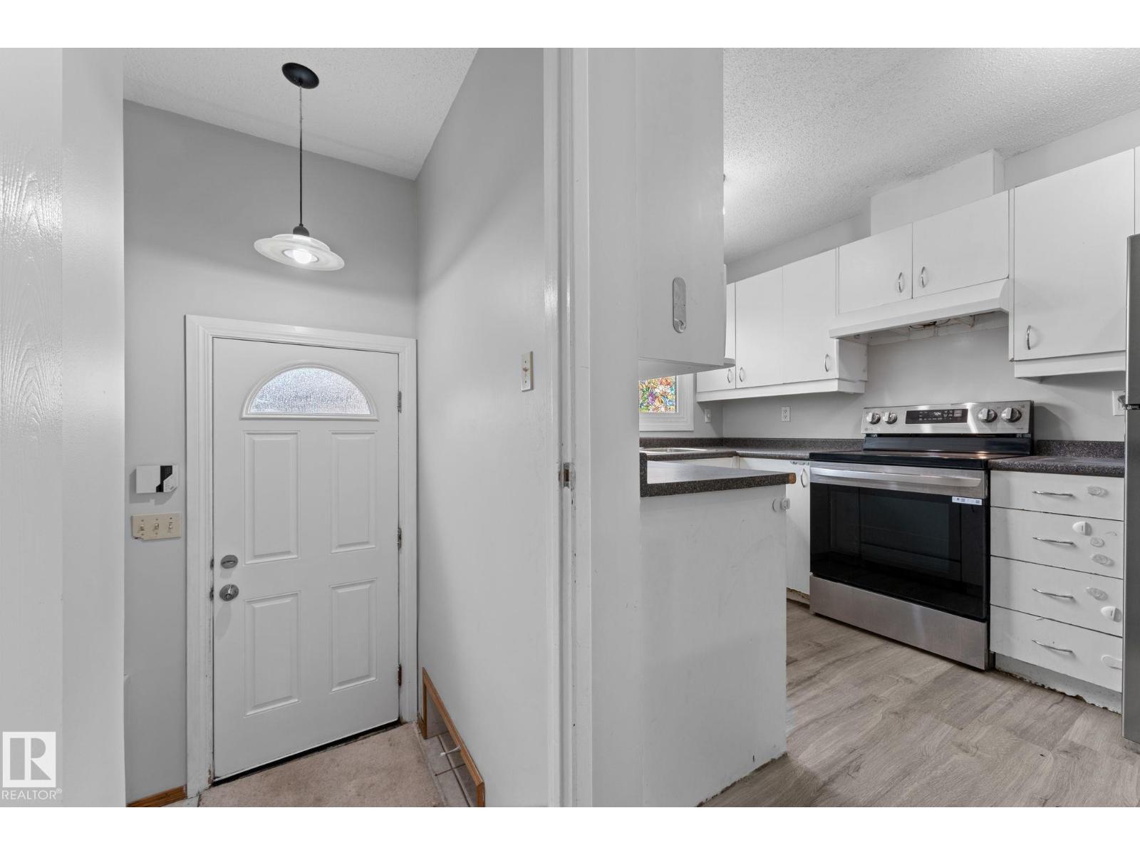 3019 139 AV NW NW - 16