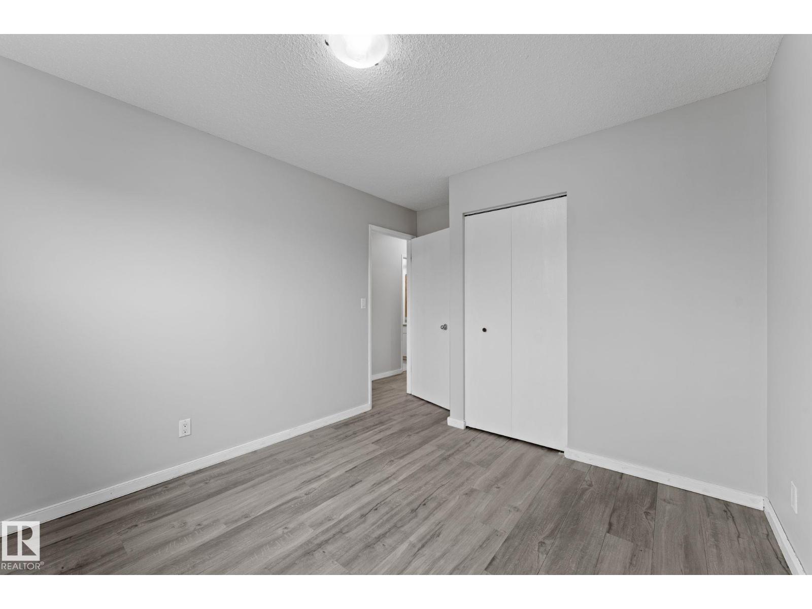 3019 139 AV NW NW - 23